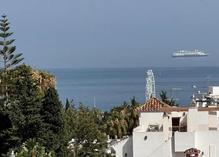Piscina Y Vistas Espectaculares En Apartment Torremolinos