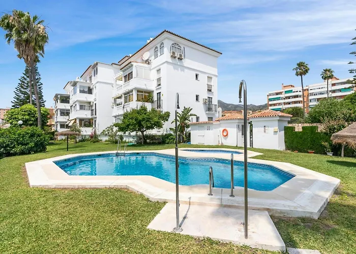 Piscina Y Vistas Espectaculares En