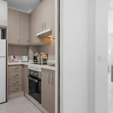 Piscina Y Vistas Espectaculares En * 托雷莫利诺斯